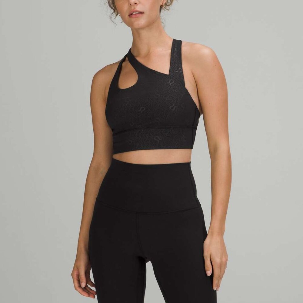 Lululemon Free to Be Serene Cross-Front Bra *Light Support, C/D Cup